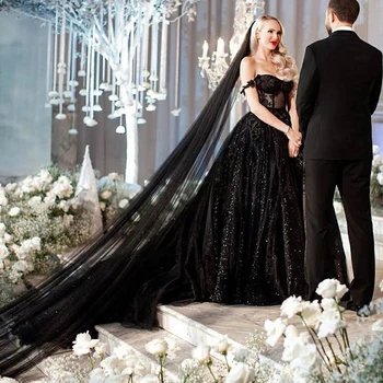 Бална рокля Реколта сватбени рокли принцеса Лейси Апликация Vestidos De Новия Черни Готически Сватбени Рокли по Поръчка