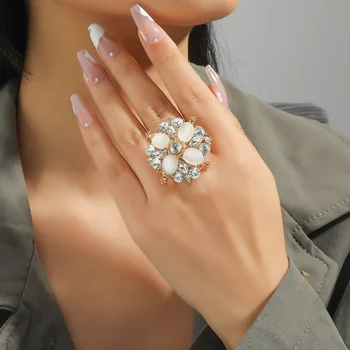 Винтажное женски пръстен с блестящ цветен кристал и камък, очарователно златен пръстен, Фини пръстени, пръстени за жени, регулируеми бижута за пръстите